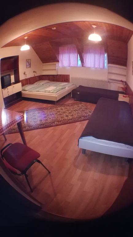 Ubytovanie 184, Bed And Braekfast 184 Stará Lesná Exteriér fotografie