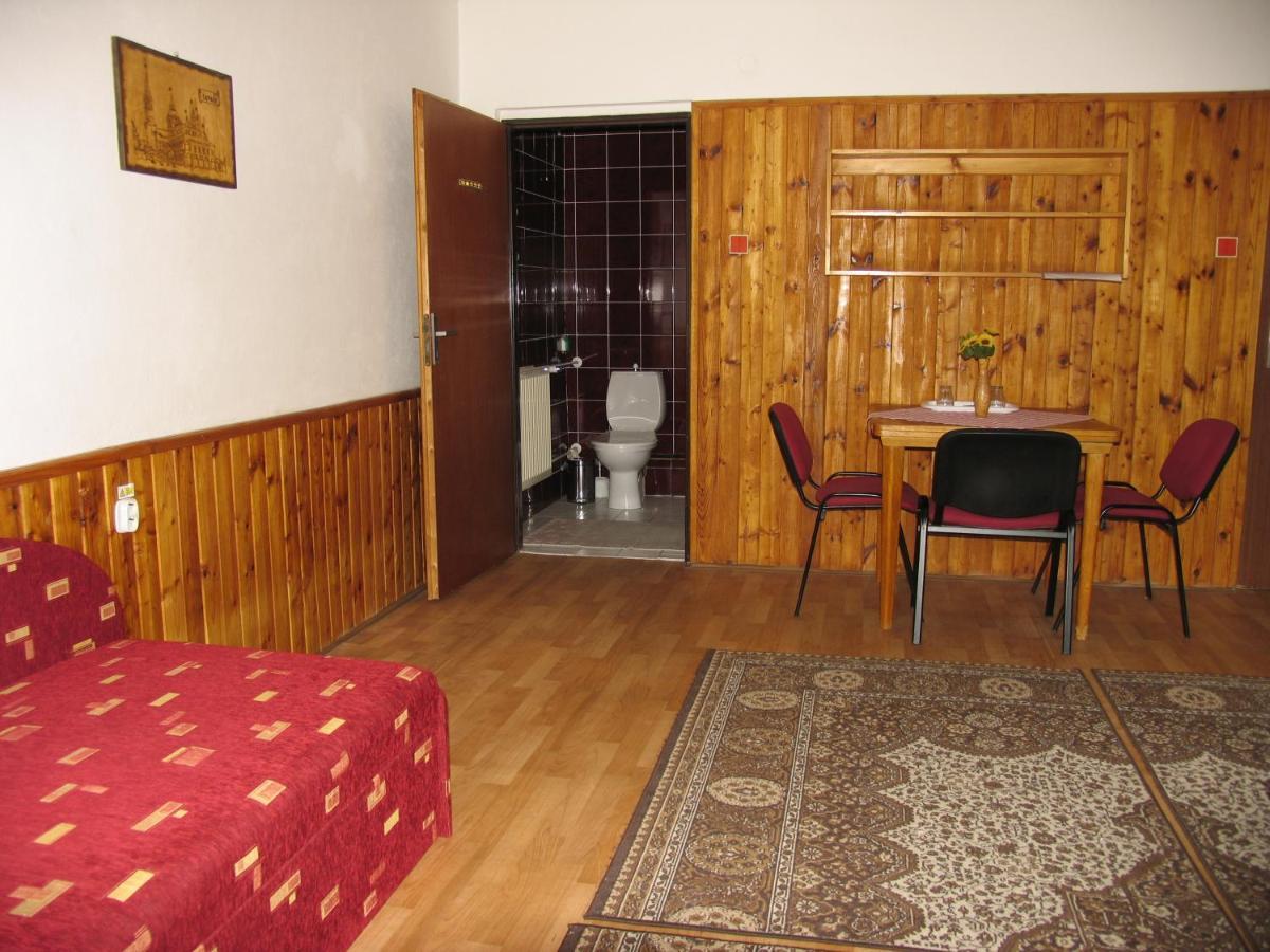 Ubytovanie 184, Bed And Braekfast 184 Stará Lesná Exteriér fotografie